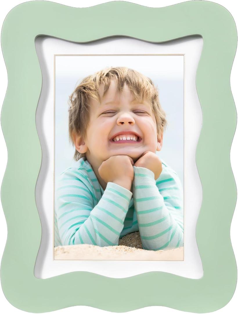 5x7 Cute Wavy Picture Frame, Curved Photo Frame with 4x6 Mat and Real Glass, Unique Funky Frame for Tabletop and Wall Mount, Home Office Desk Decoration Art, Gift (5x7, Sage Green)