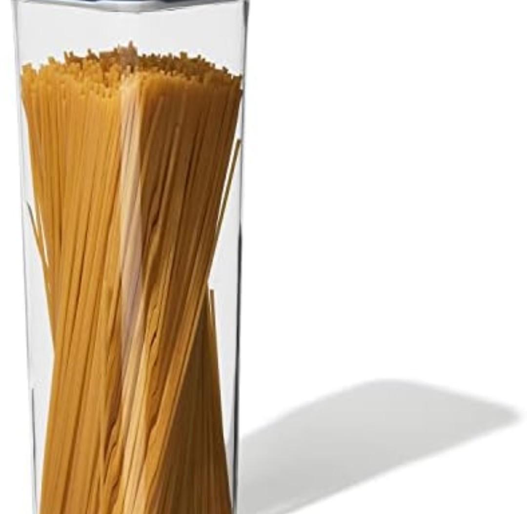 OXO Good Grips POP Container - Airtight Food Storage - Small Square Tall 2.3 Qt Ideal for spaghetti, linguini and lasagna