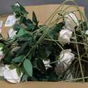 50 PCS Ivory Roses Artificial Flowers, Fake Roses with Stem Realistic Silk Roses for DIY Wedding Bouquets Tables Centerpieces Arrangements Baby Shower Birthday Home Decor Valentine's Day Gift for Her