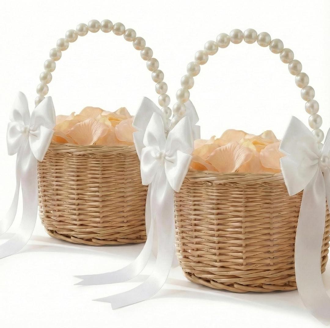 Flower Girl Baskets with Pearl Handle and Ribbon Bow with 100 Pcs Petals for Wedding Decoration, Home, Outdoor Picnic, Rustic and Woven Rattan Basket for Party, Garden Decor (2 Pcs)