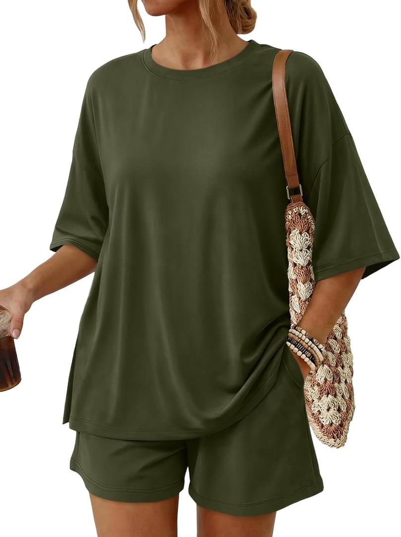 Trendy Queen 2 Piece Summer Set Oversized Top & Loose Fit Shorts with Pockets, Small