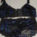 Women's 2 Piece Lace Lingerie Sets Front Closure Push Up Wireless Bra Sheer Panty Sexy Matching Bra and Panty Set Size M