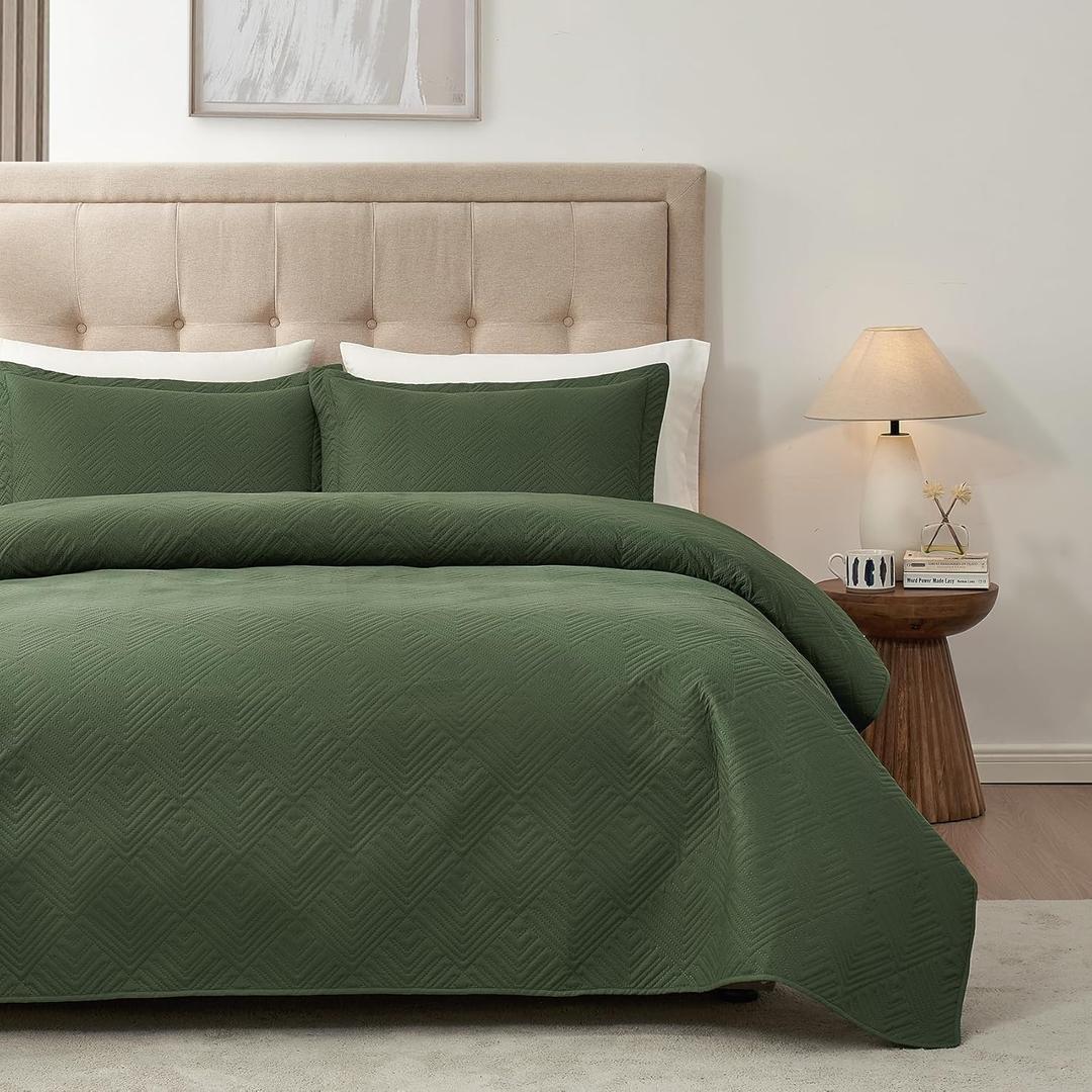 Hansleep Olive Green Quilt Queen Size - Geometric Ultrasonic All Season Bedspread Queen, Soft Lightweight Coverlet Bedding Set, 3 Piece (1 Quilt, 2 Pillow Shams)