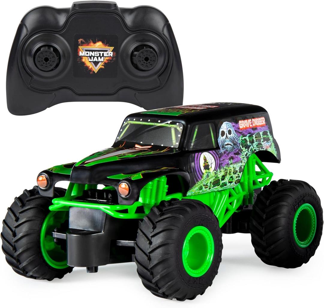 Monster Jam Official Grave Digger Remote Control Monster Truck, 1:24 Scale, 2.4 GHz, for Ages 4 and Up