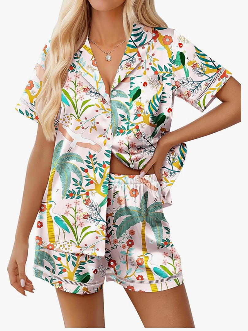 Ekouaer Womens Silk Pajama Sets Button Up Satin Pjs Short Sleeve 2 Piece Pj Sets Cute Lounge Sets with Chest Pocket L
