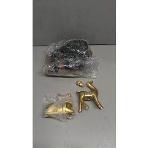 Wesiti 2 Pcs Ceramic Christmas Reindeer Figurines 4 Pcs Mini Christmas Pine Tree Reindeer Decor Deer Statue Sculpture Tabletop Ornaments for Home Mantel Shelves Decor (Gold),