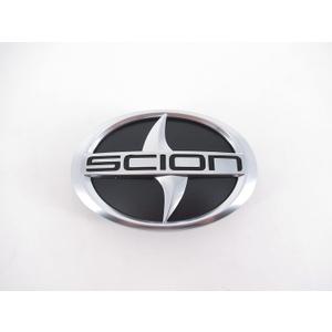 TOYOTA 75301-21030 Radiator Grille Emblem