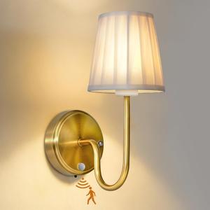 Battery Operated Motion Sensor Wall Sconce, Rechargeable Wireless Gold Wall Lamp with 5200mAh Battery, Dimmable Wall Sconce Light with Switch and Remote for Living Room, Bedroom, Hallway, 1 pc
