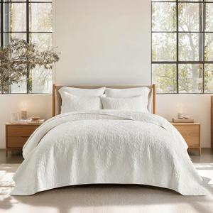 EVERGRACE 100% Cotton Paisley Quilt Set, Oversized King 3 Piece Set Prewashed Lightweight Bedspread with 2 Shams, Soft & Breathable Matelasse Coverlet for All-Season Comfort, Bright White | Paisley Stitch, 100% Cotton, Pre Washed, Oeko-Tex Certified, Soft, Lightweight