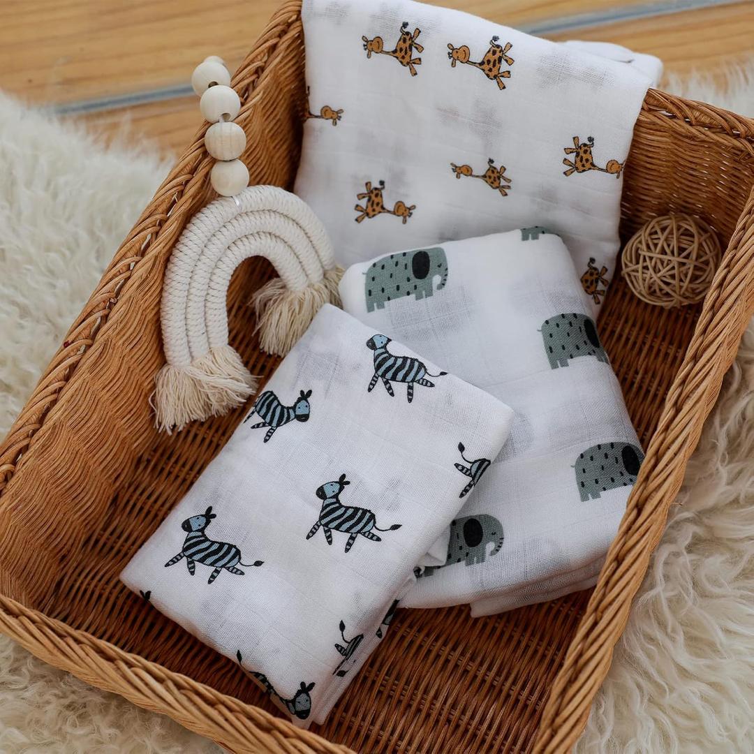 GLLQUEN BABY Receiving Blanket Boy Cotton Muslin Swaddle Blankets Girl Newborn Squares Breathable & Soft Thin Baby Blankets Cloths Double Absorbent Infant Swaddling Wrap - 3 Pack (Giraffe)