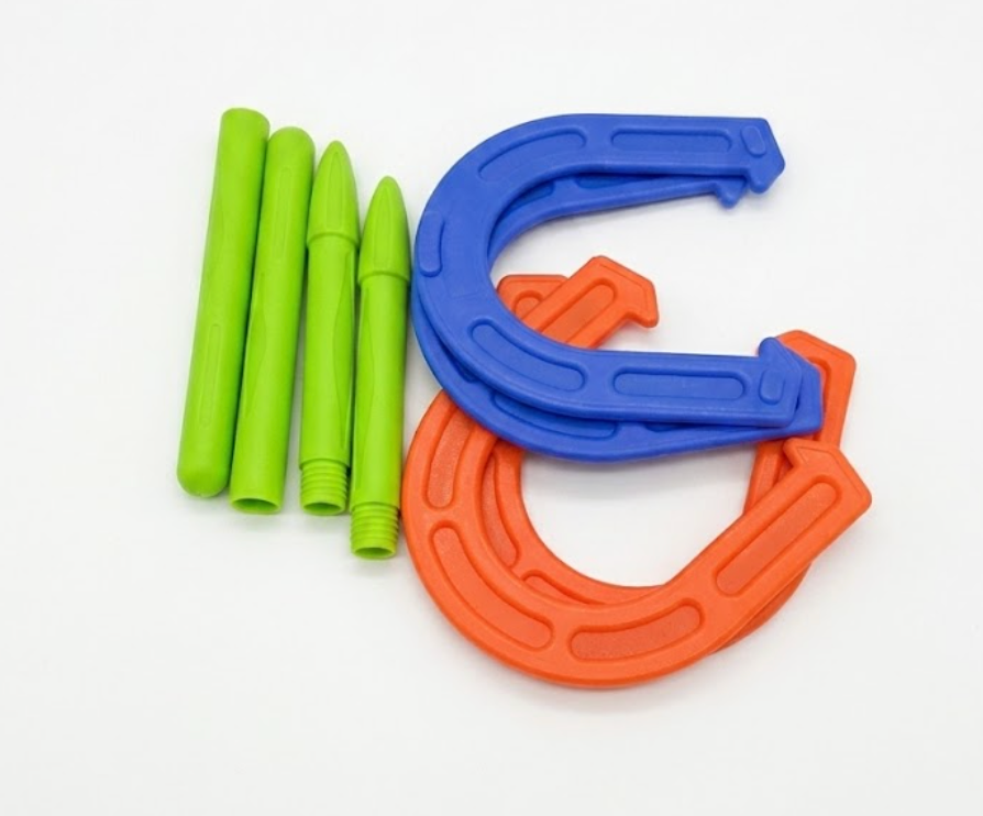 Plastic Horseshoe Game