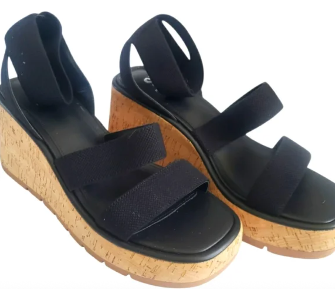 SM New York Triple Band Stretch Wedge (WW), Black,size 6,5