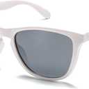 Retro Square Big Sunglasses for Women & Men Trendy Oversized Classic Shades with UV400 Protection Unisex Frame (White)