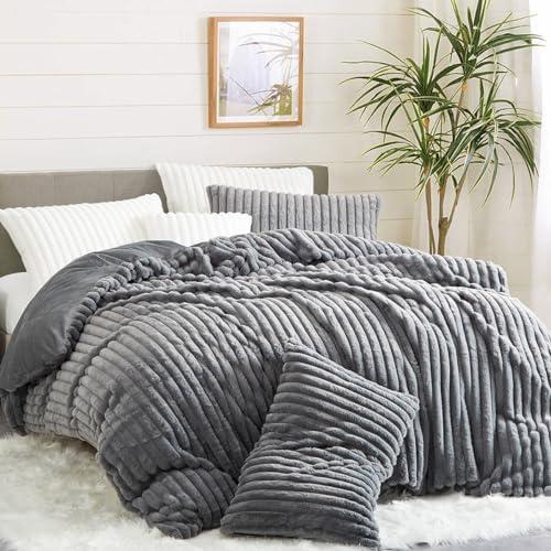 Nayoroom Fluffy Faux Fur Duvet Cover King Size Velvet Flannel Gray Striped Reversible Comforter Cover Winter Warm 3 Pcs Luxury Soft Shaggy Plush Fuzzy Bedding Set with Zipper Closure