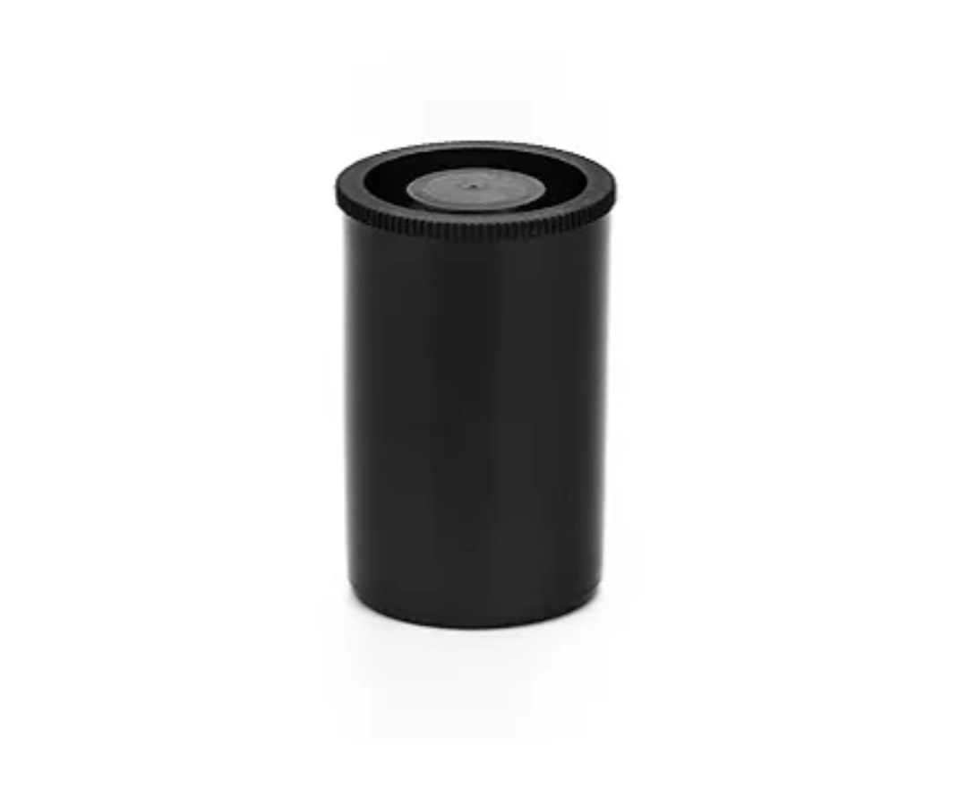 QWORK Film Canisters with Lids, 50 Pcs Plastic Camera Reel Containers 8 OZ, for Scientific Activity Small Accessories, Black