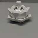 Mutton-Fat Jade Garlic Keepers Pure White Ceramic Garlic Holder Flower Shape Garlic Storage Container with Hollow Lid Kitchen Home Decoration(White)