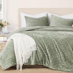 Geniospin Fleece Queen Comforter Set, Soft Fuzzy Queen Bedding Sets, 3-Pieces Green Comforter Set for All Season, Warm Fluffy Comforter with 2 Pillow Cases (Queen (90"x90"), 1-sage Green)