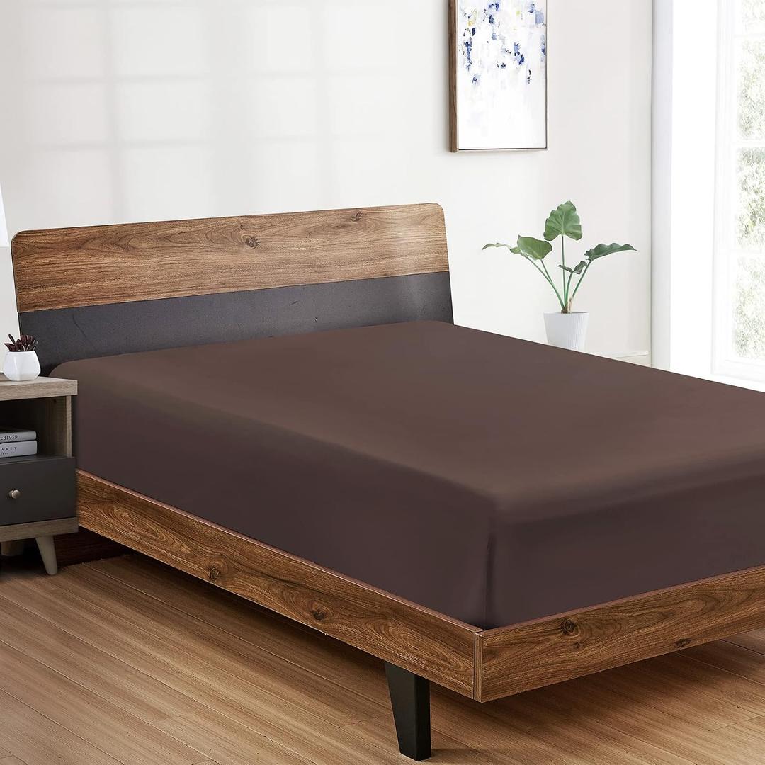 FreshCulture Twin XL Fitted Sheet Only - Hotel Quality Fitted Sheet Twin XL Size - Ultra Soft & Breathable - Brushed Microfiber - Deep Pocket - Cooling Fitted Sheets for Twin XL Size Bed (Brown)