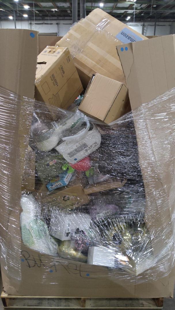 Pallet Of Salvage Items