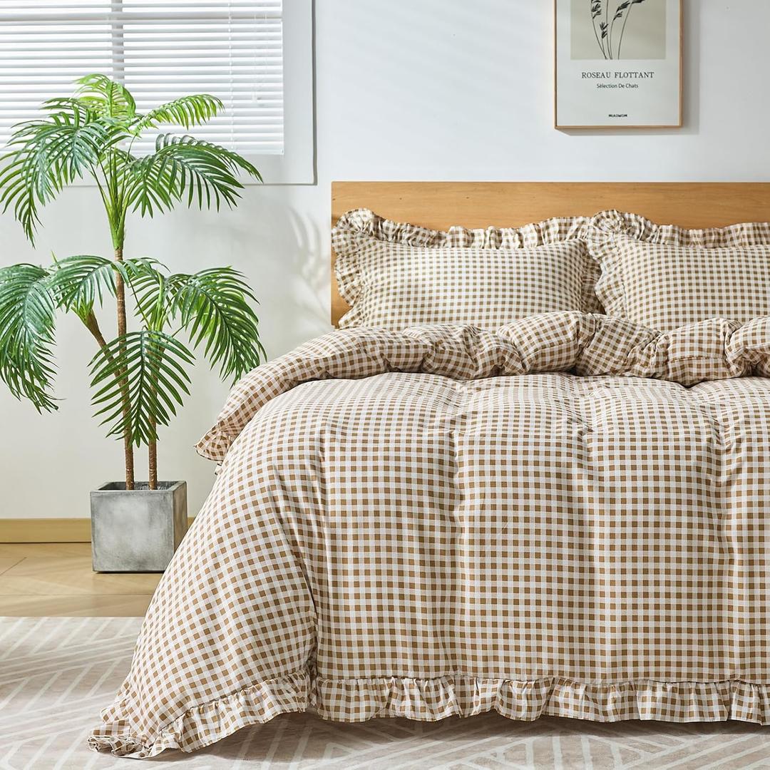 Gingham Duvet Cover Queen Size, 3 Pieces Soft Breathable Microfiber Plaid Comforter Cover with Zipper Closure & 2 Pillow Shams, Ruffle Farmhouse Vintage Decor, Taupe