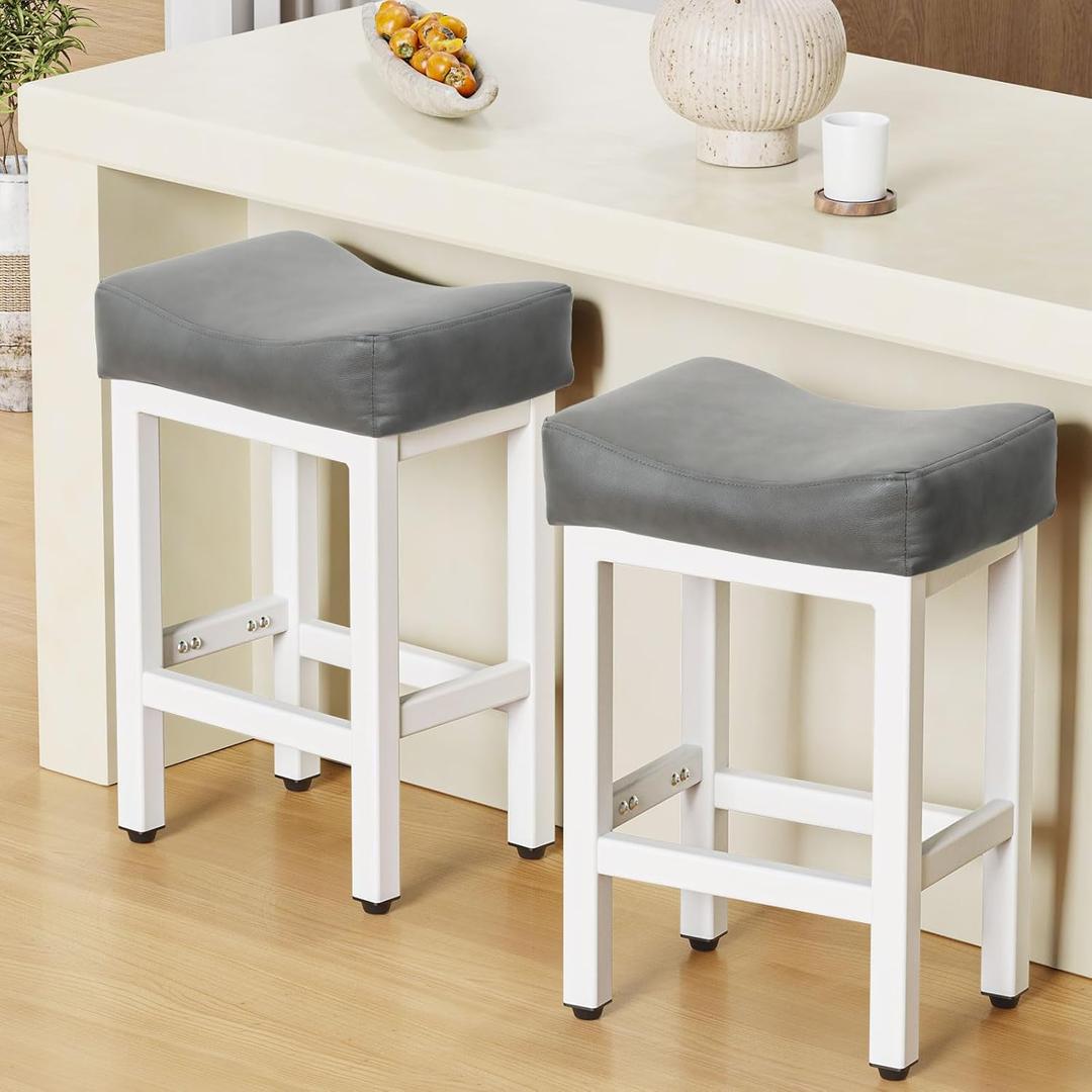 Counter Height Bar Stools Set of 2, 24 Inch Barstools for Kitchen Island Counter, Bonded Leather Kitchen Stools with Thick Saddle Seats & Heavy Duty Metal Base, Easy Assembly, Gray/White