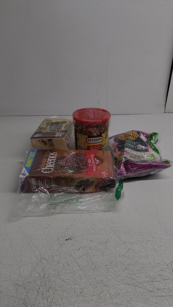 Set Of 4 Food -Cheerios 05/18/2026, Cinnamon Chips 05/08/25,Chocolate Chip 07/26,Pretzel Rods