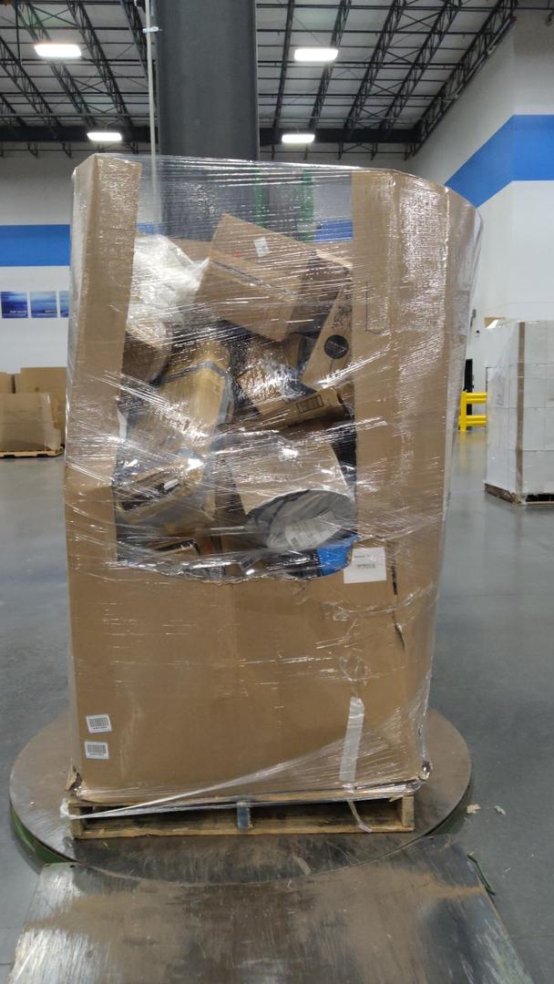 Pallet of Salvage Items