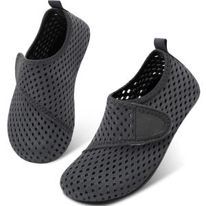 Scurtain Kids Toddler Water Shoes Barefoot Quick-Dry Aqua Socks for Boys Girls Baby with Non-Slip Rubber Sole (6-7 Toddler, Dark Grey)