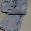 Amazon Essentials Women's High-Waisted Tummy Control Straight Leg Jeans (0, Iced Light Wash)