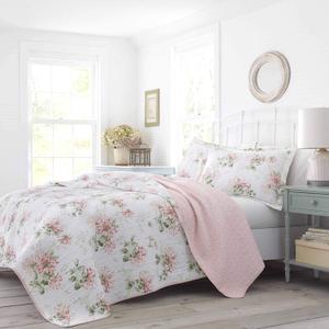 Laura Ashley Home - Queen Quilt Set, Cotton Reversible Bedding with Matching Shams, Home Decor Ideal for All Seasons (Honeysuckle Pink, Queen)