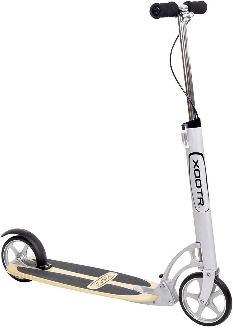 Xootr Cruz Teen/Adult Kick Scooter - 800+lb Capacity - Life Long Backing - QuickClick Latch Folding Mechanism - Front & Rear Brake Xootr Cruz Teen/Adult Kick Scooter - 800+lb Capacity - Life Long Backing - QuickClick Latch Folding Mechanism - Front & Rear Brake