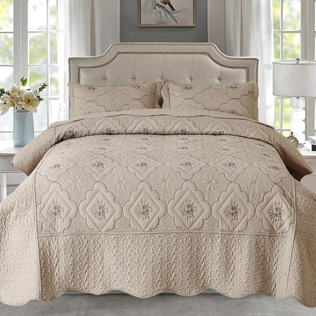 Cmfshape Floral Embroidery Quilt Set,3 Pieces Queen Quilt Bedding Set,Classic Diamond Pattern Quilts,Ultra Soft Lightweight Reversible Bedspread Coverlets for All Season(Taupe,90"x90")