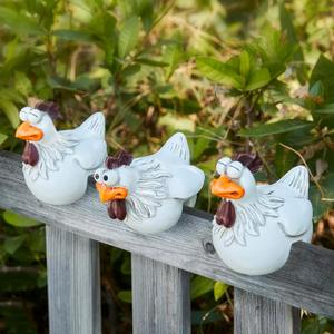 GUTE Chicken Sitting on Fence Funny Decor Garden Statues (Set of 3) for Fences or Any Flat Surface, Rooster Statues Wall Art Yard Art Sculptures for Backyard Farm Patio Lawn Decorations