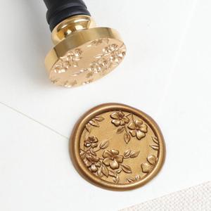 UNIQOOO Begonia Flowers Wax Seal Stamp - Floral Wax Seal Stamp Botanical Theme Vintage Brass Stamp Head with Wood Handle for Wedding Invitation Gift Wrap Envelopes Christmas Card