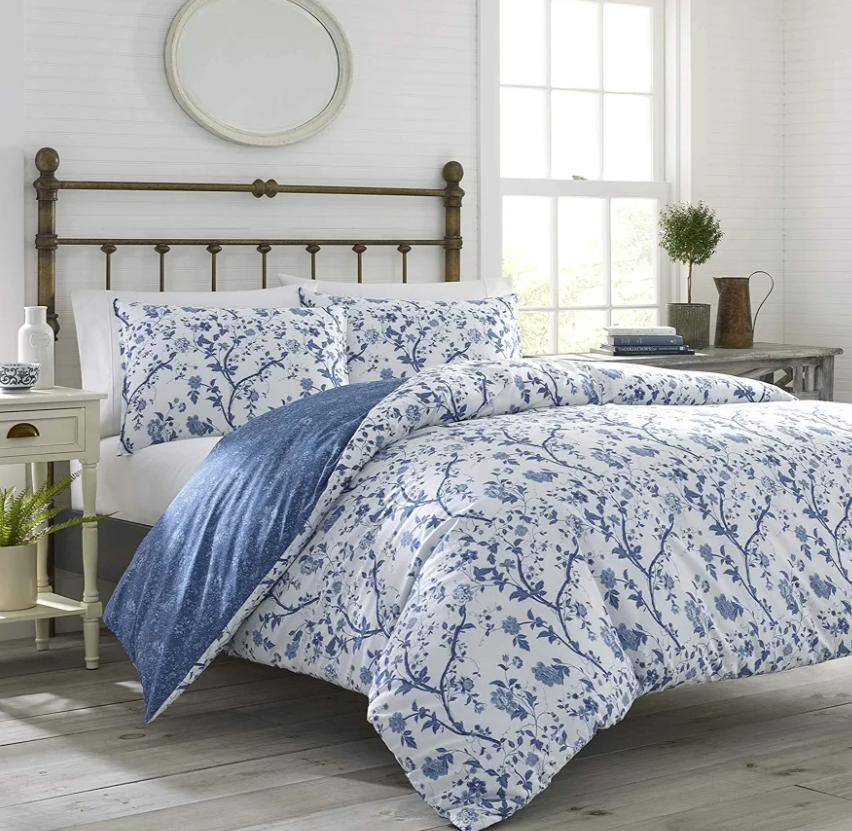 Laura Ashley Home - Twin Duvet Cover Set, Reversible Cotton Bedding with Matching Shams, Stylish Home Decor for All Seasons (Elise King Size  Blue, Twin)