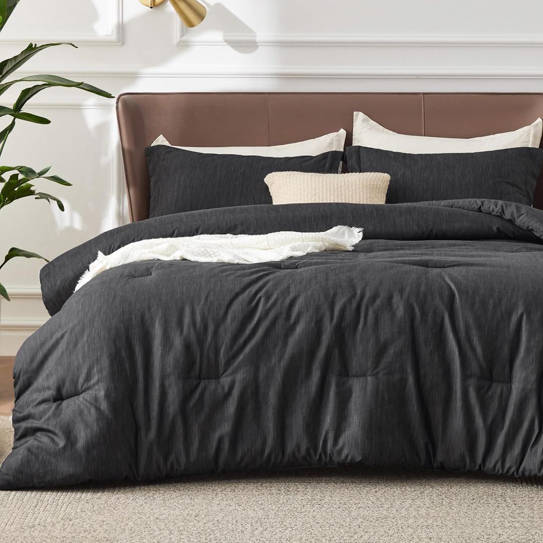 Bedsure Twin/Twin XL Comforter Set - Black Soft Bedding for All Seasons, Cationic Dyed Bed Set, 2 Pieces, 1 Twin Size Comforter (68"x88") and 1 Pillow Sham (20"x26"+2")