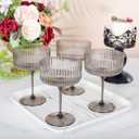 LIYH 20 Pcs Plastic Martini Glasses 10 Oz Clear Black Disposable Martini Glasses Cocktail Coupe Plastic Champagne Tower Disposable Wine Cups Perfect for Bar Cocktails Parties Wedding