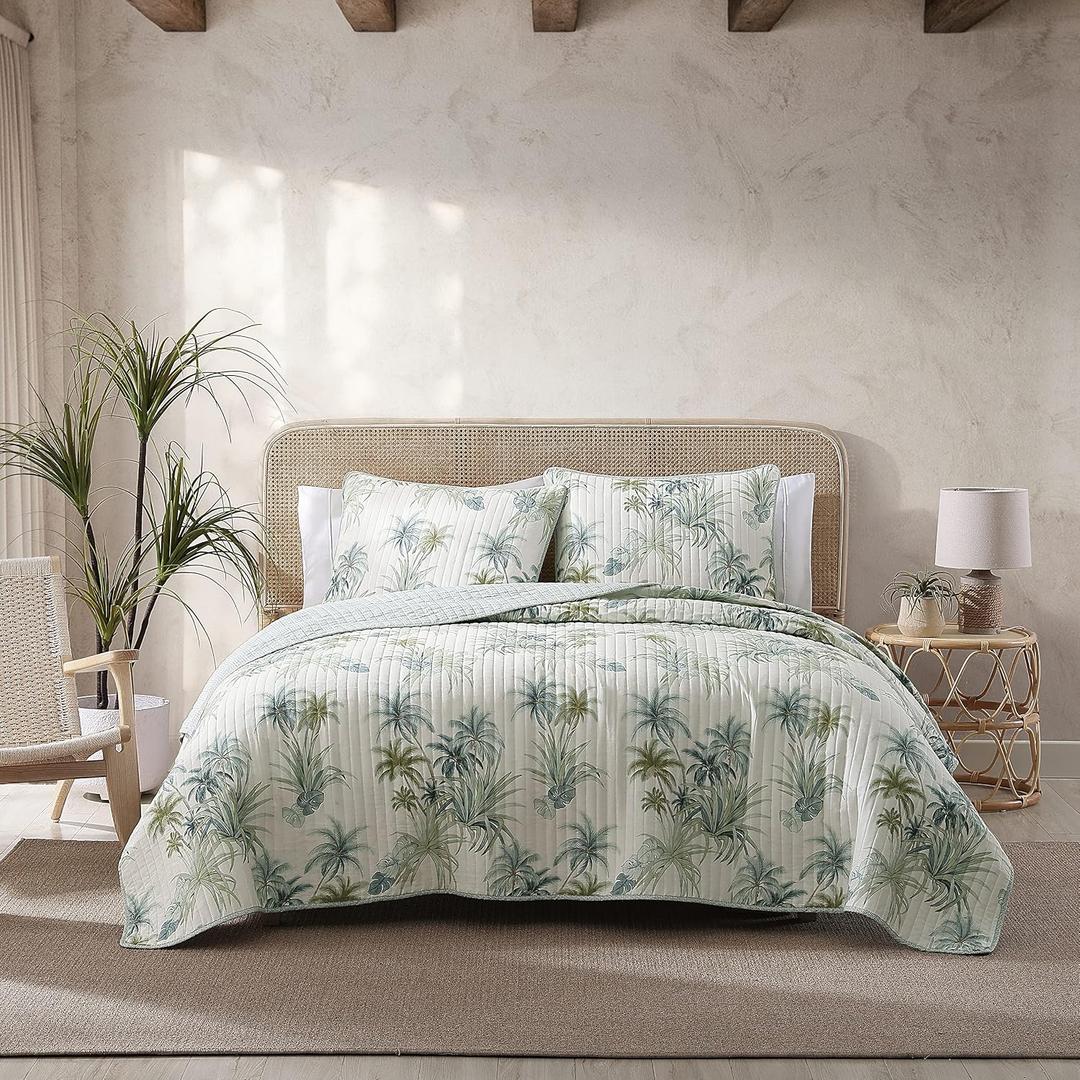 Tommy Bahama - Queen Quilt, Reversible Cotton Bedding, Floral Bedding Set (Serenity Palm Blue, Queen)