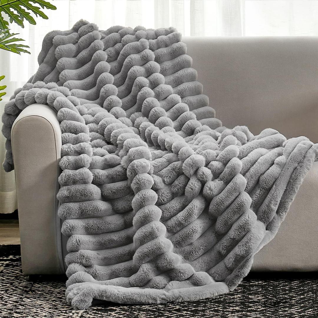 Cozy Bliss Faux Fur Throw Blanket for Couch, Cozy Warm Plush Striped Blanket for Sofa Bedroom Living Room, 50 * 60 Inches Gray