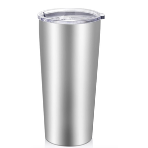 Boise State Broncos Stainless Steel Tumbler – 18 oz Vacuum insulated Stainless Steel Travel Tumbler with a Secure Plastic Lid. Features Boise State Broncos Design. Hand wash only