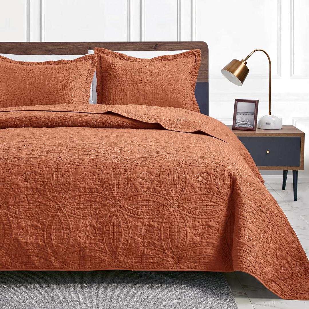 Love's cabin King Size Quilt Set Umber Bedspreads - Soft Bed Summer Lightweight Bedspread Comforter - Modern Style Coin Pattern Coverlet for All Season - 3 Pieces (1 Quilt, 2 Pillow Shams)