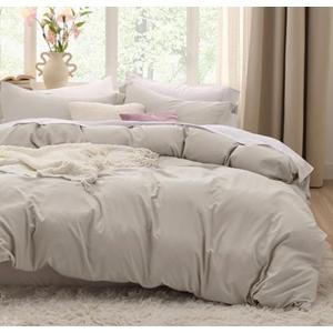 Bedsure Duvet Cover Queen Size - 3 Pieces Prewashed Extra Soft Bedding Set, Includes 1 Duvet Cover 90x90 Inches with Zipper Closure & 2 Pillow Shams, Polyester, Comforter Not Included