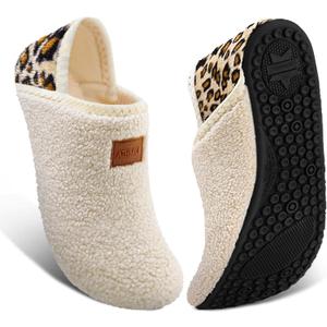 ATHMILE House Slippers for Women Men Indoor Barefoot Slippers Socks Furry Slip on House Shoes Cozy Comfy for Home Bedroom Travel Yoga (8-8.5 Women/7-7.5 Men, Beige Leopard)