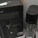 Black Woody Sparkling Water Maker - Silent, Renewable Wood Composite Machine with 2x1L Quick Lock Water Bottles