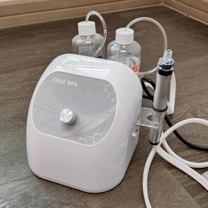 Hydrogen-Oxygen Facial Machine, Hydra Face Care Device for Skin Moisturizing  A Professional Vacuum Cleaning Jet Blackheads Remover for Home and Beauty Salon