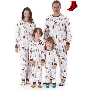 PATPAT Christmas Family Matching Pajama Sets Includes Christmas Socks - Perfect for Family Photos & Holiday Celebrations (XL)