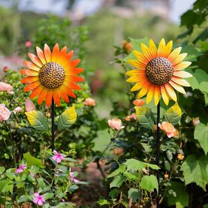 Viveta 2Pack Metal Sunflower Wind Spinner Outdoor,Kinetic Decorative Wind Sculpture wtih Sturdy Stake,Pinwheels for Yard and Garden