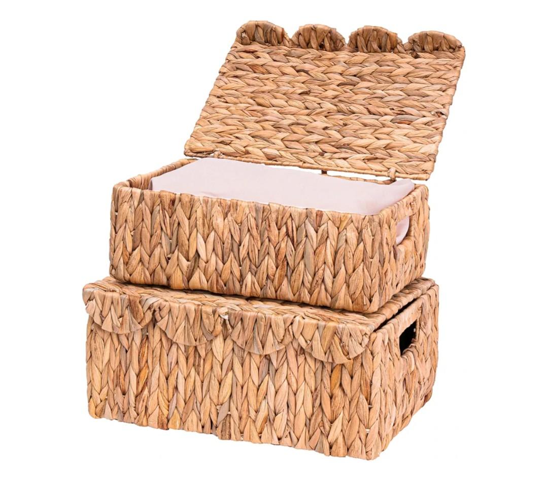 Set of 2 Scalloped Edge Wicker Basket with Lids, Rectangle Wicker Storage Basket with Built-in Handles, Multipurpose Organizer Rattan Display Boxes for Shelf, Nursery Room