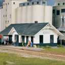 Walthers Cornerstone Clarkesville Depot 933-3240 N Scale Model Railroad - Structure Kit