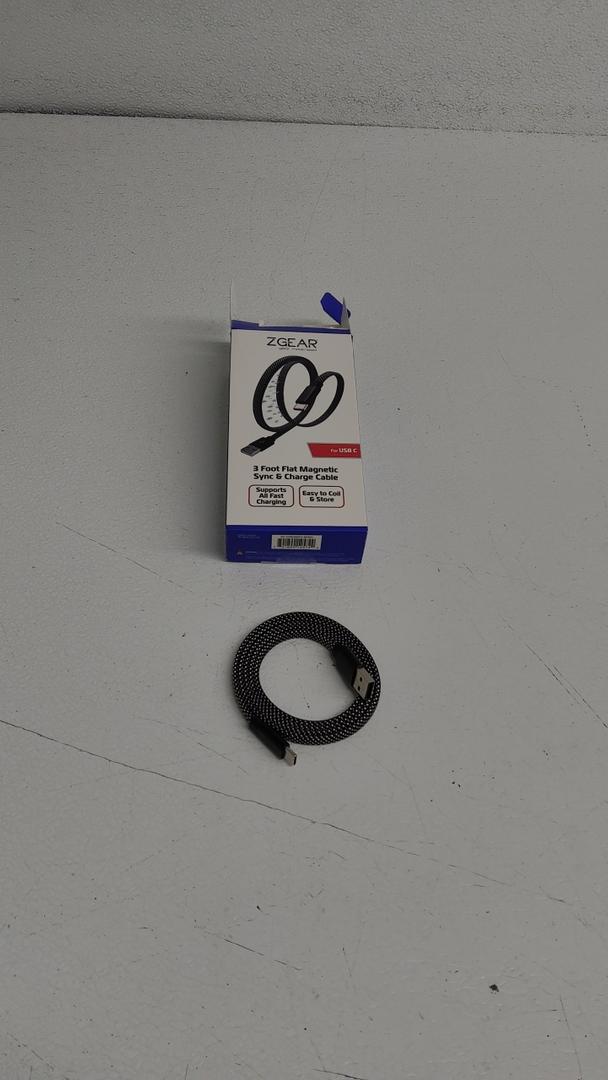 ZGEAR 3 FOOT FLAT MAGNETIC SYNC & CHARGE CABLE